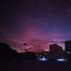 黑丝美女被肏膏潮
